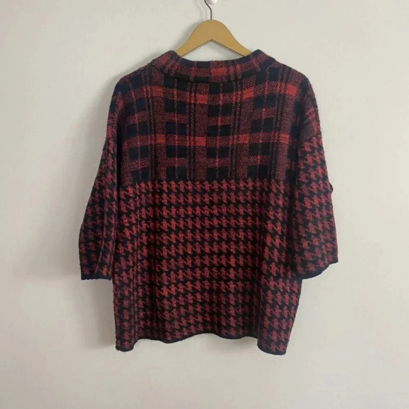 French Connection Plaid Houndstooth Wool Alpaca Blend Red and Black Sweater - Picture 8 of 9